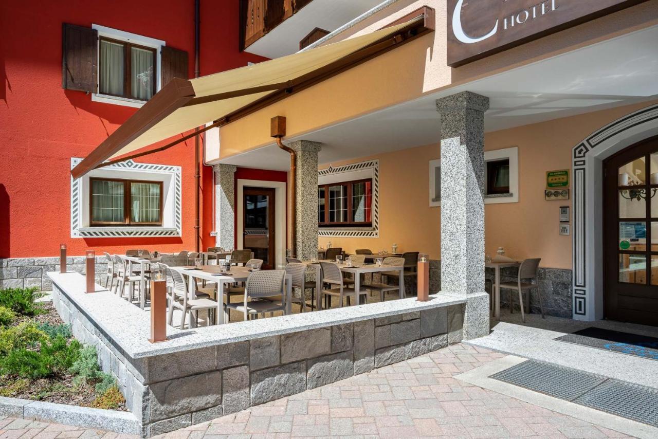 Hotel Cristallo Bormio Kültér fotó