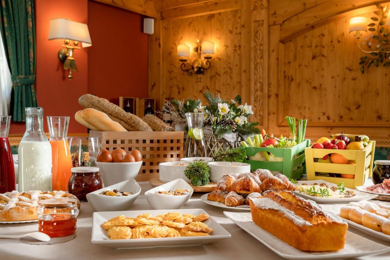 Hotel Cristallo Bormio Kültér fotó