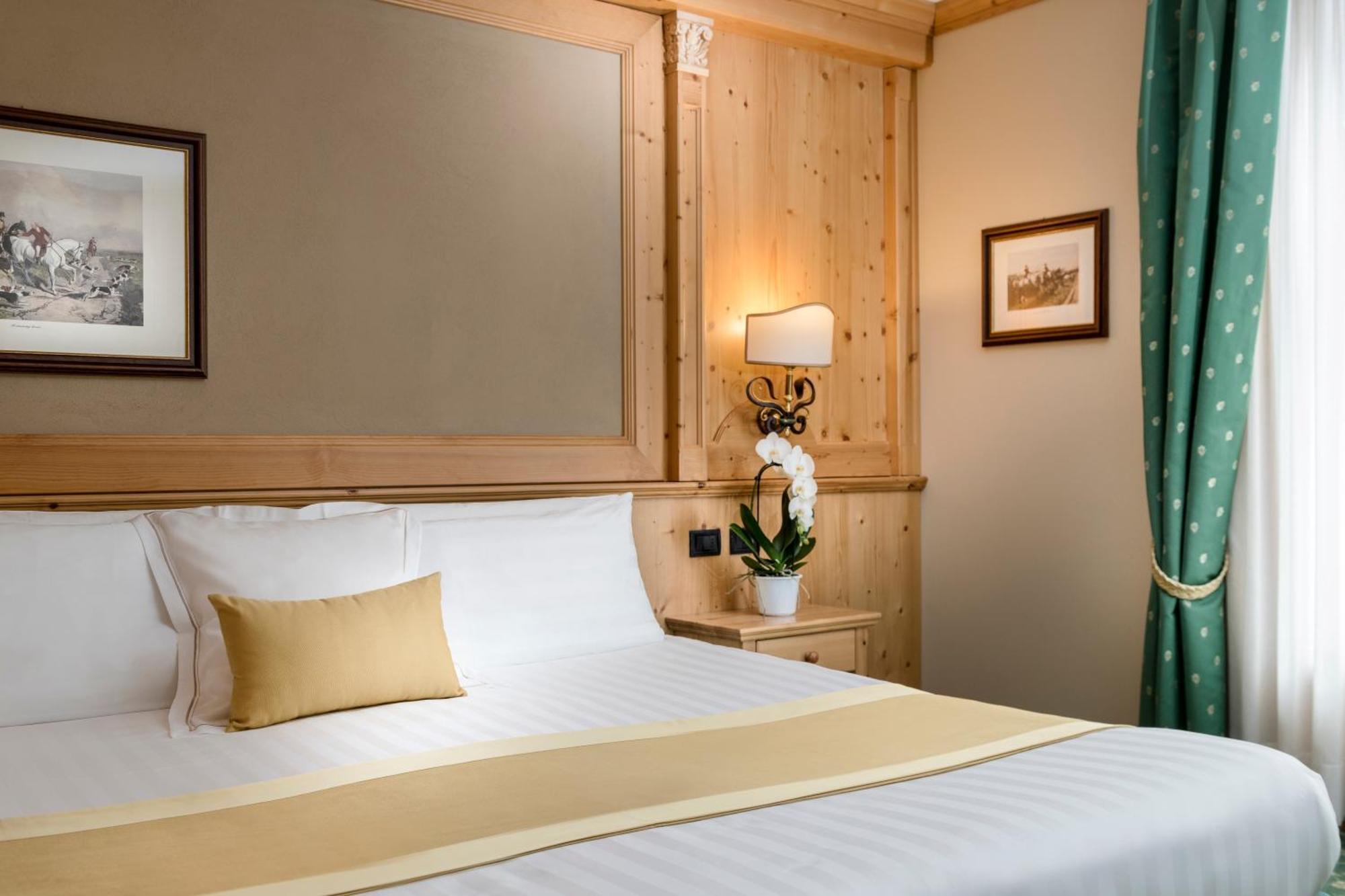 Hotel Cristallo Bormio Kültér fotó