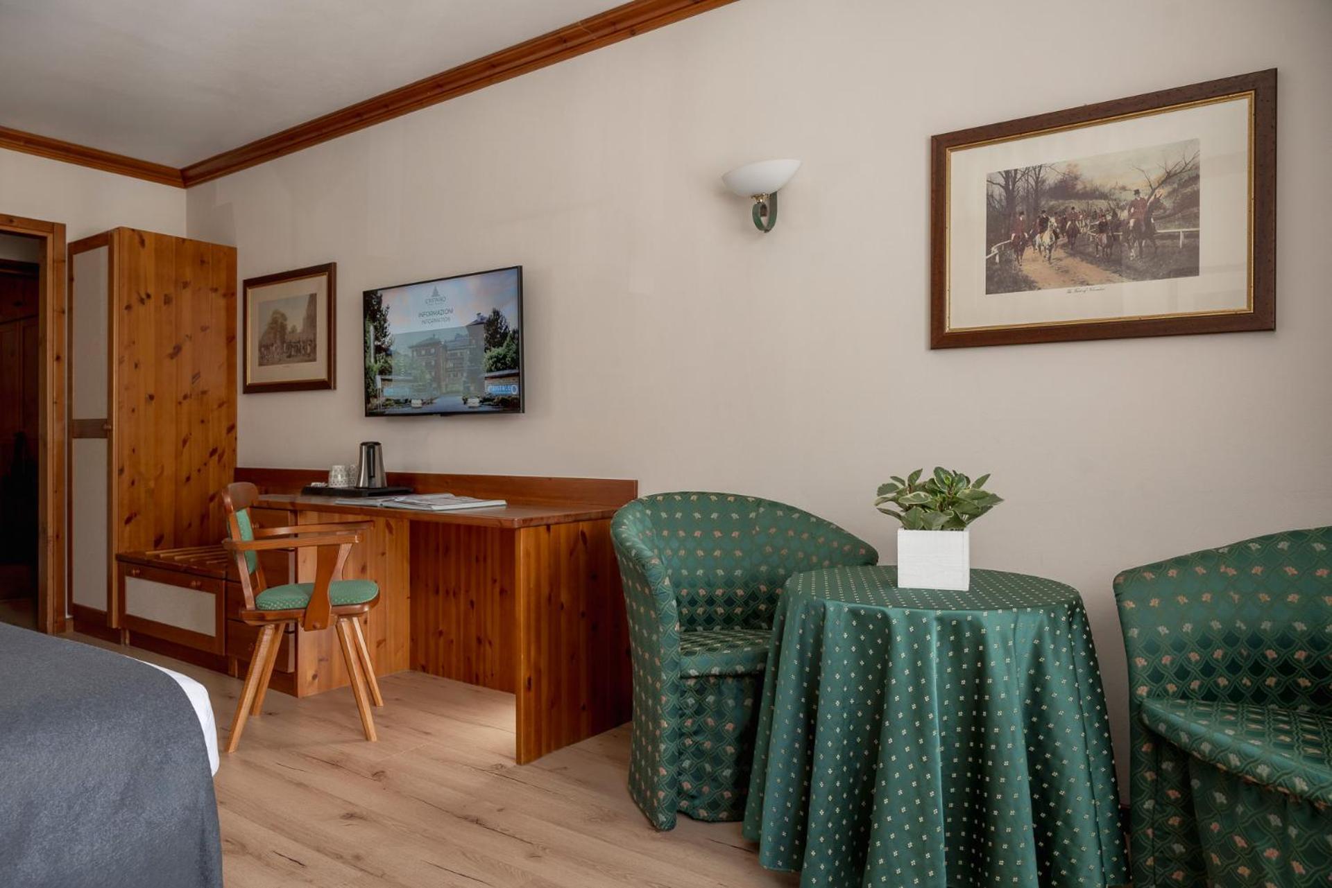 Hotel Cristallo Bormio Kültér fotó